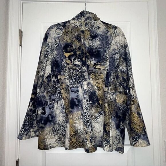 Chico’s Zenergy Zipper Front Lightweight Jacket Chicos - Picture 6 of 9